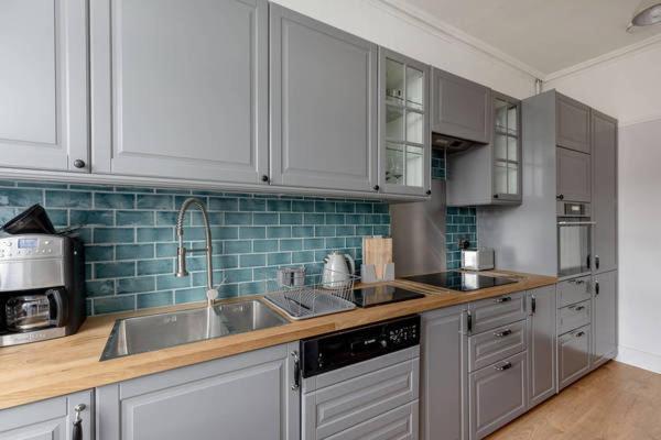 Joivy Glamorous Flat Near City Centre Lejlighed Edinburgh Eksteriør billede